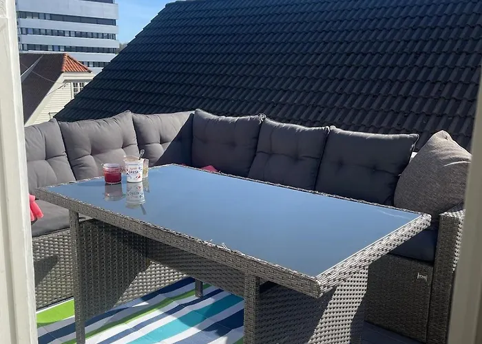 Charming House With Parking Leilighet Stavanger