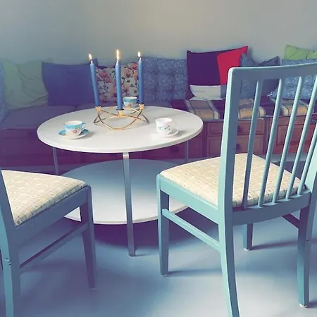 Апартаменты Charming House With Parking Ставангер